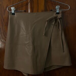 Abercrombie Vegan Tie Skort